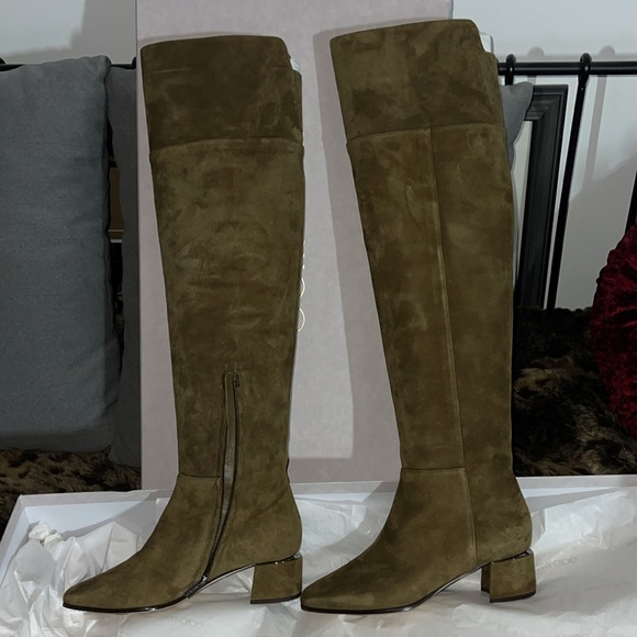 Brand new Jimmy Choo boots.  Size 35 - Picture 2 of 5